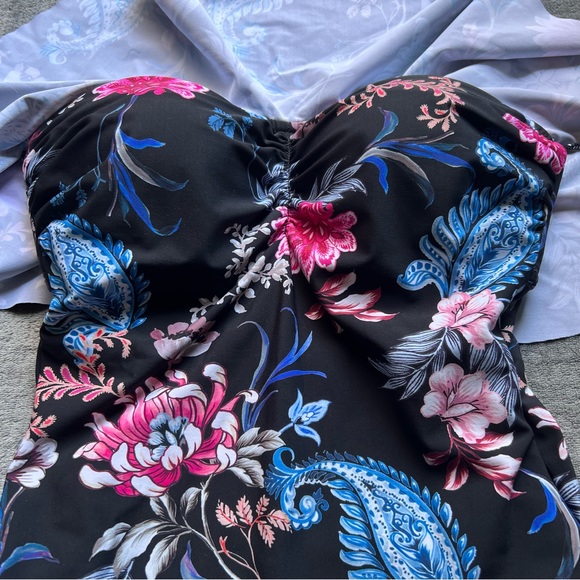 NEW Seafolly Sz 4 Winter Garden C/D Cup Bandeau One Piece Swimsuit Floral Black - Picture 6 of 15
